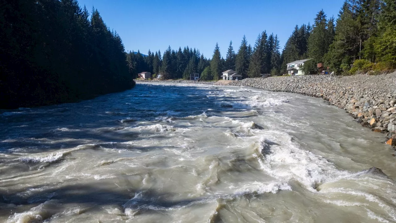 Live updates as annual glacial outburst flooding impacts Juneau’s Mendenhall Valley