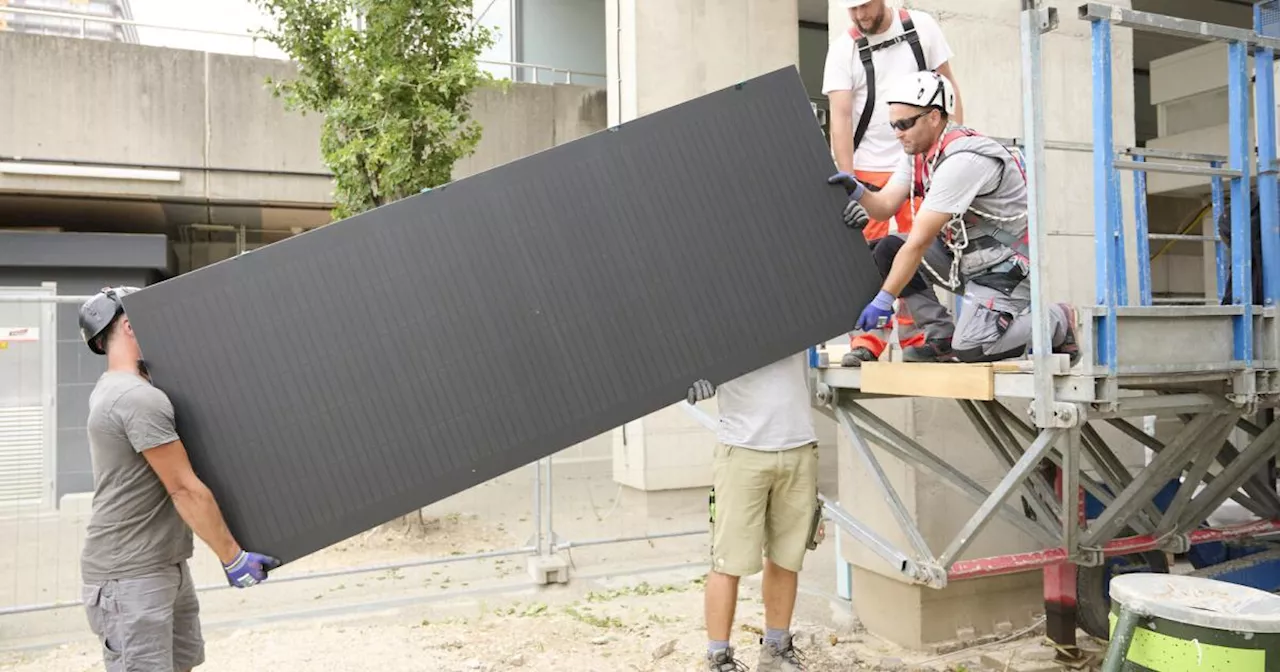 Eneuerbare Energie im AKH: Baustart für vertikale Photovoltaik-Anlage