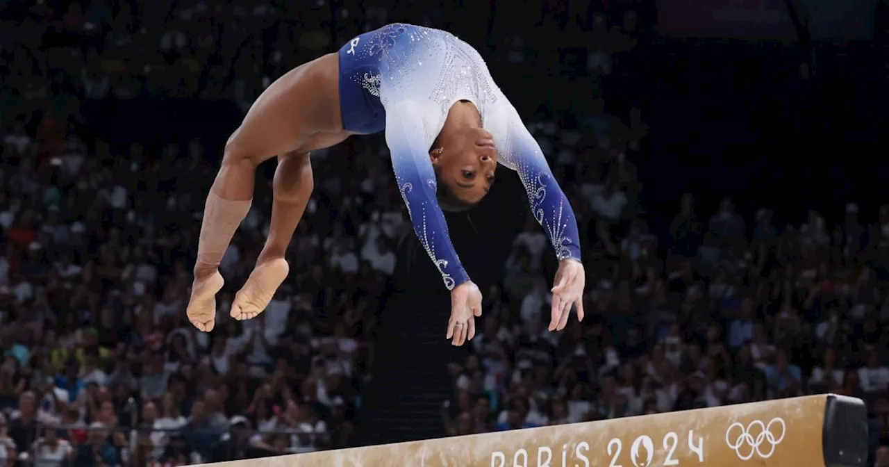 US-Turnerin Biles stürzt, verpasst Medaille – und holt danach Silber