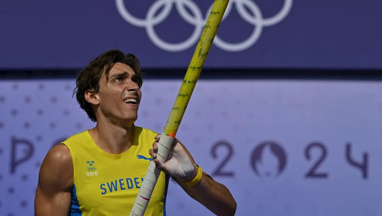 Armand Duplantis aux JO 2024 : pourquoi le perchiste star est surnommé 'Mondo'