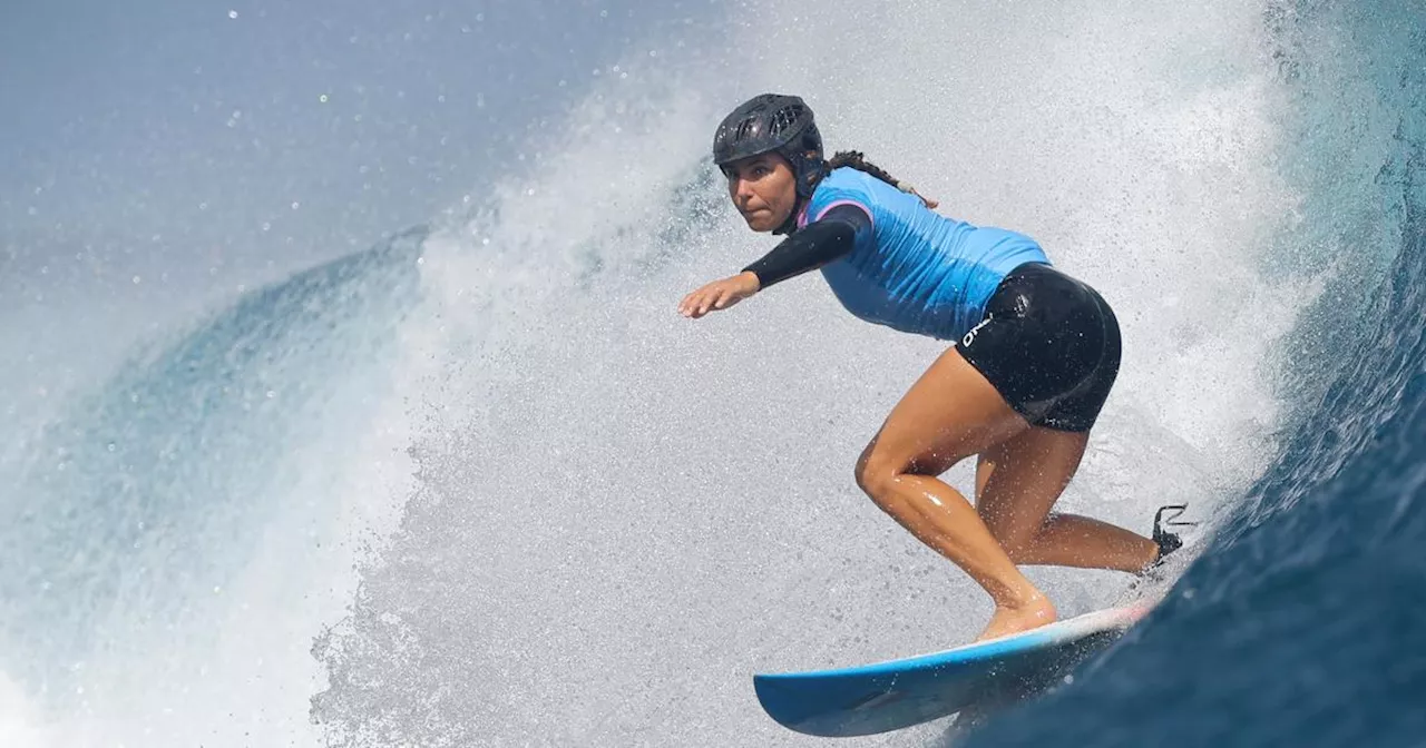  Surf : Johanne Defay éliminée en demi-finale à Tahiti, mais en lice pour le bronze