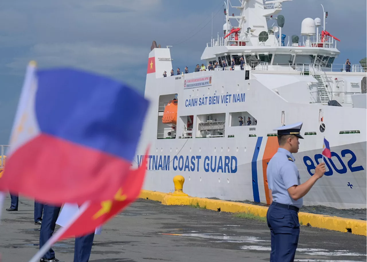 Vietnam Coast Guard vessel arrives in Manila