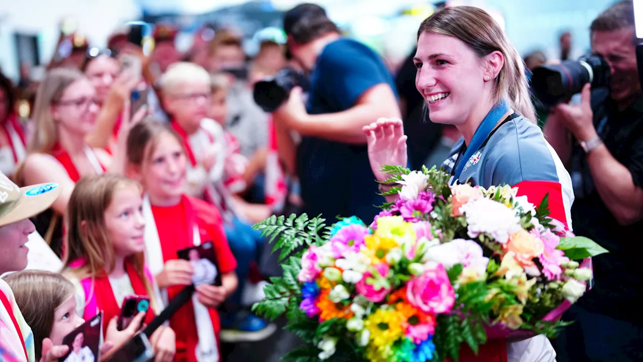 Judo-Bronze-Gewinnerin Polleres von über 300 Fans empfangen