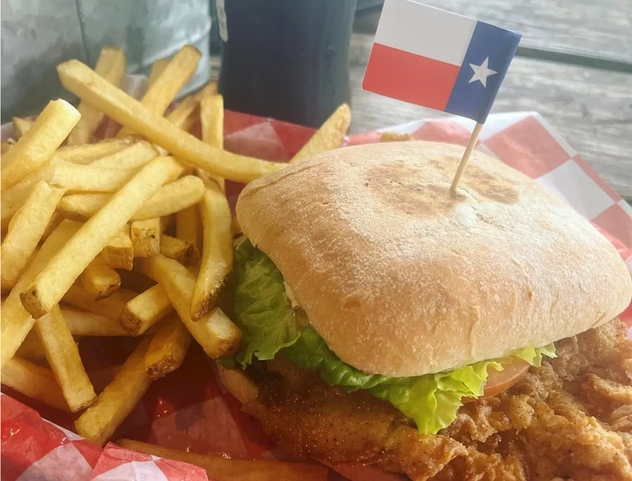 Acclaimed San Antonio-area burger spot Alamo Springs Cafe permanently closed