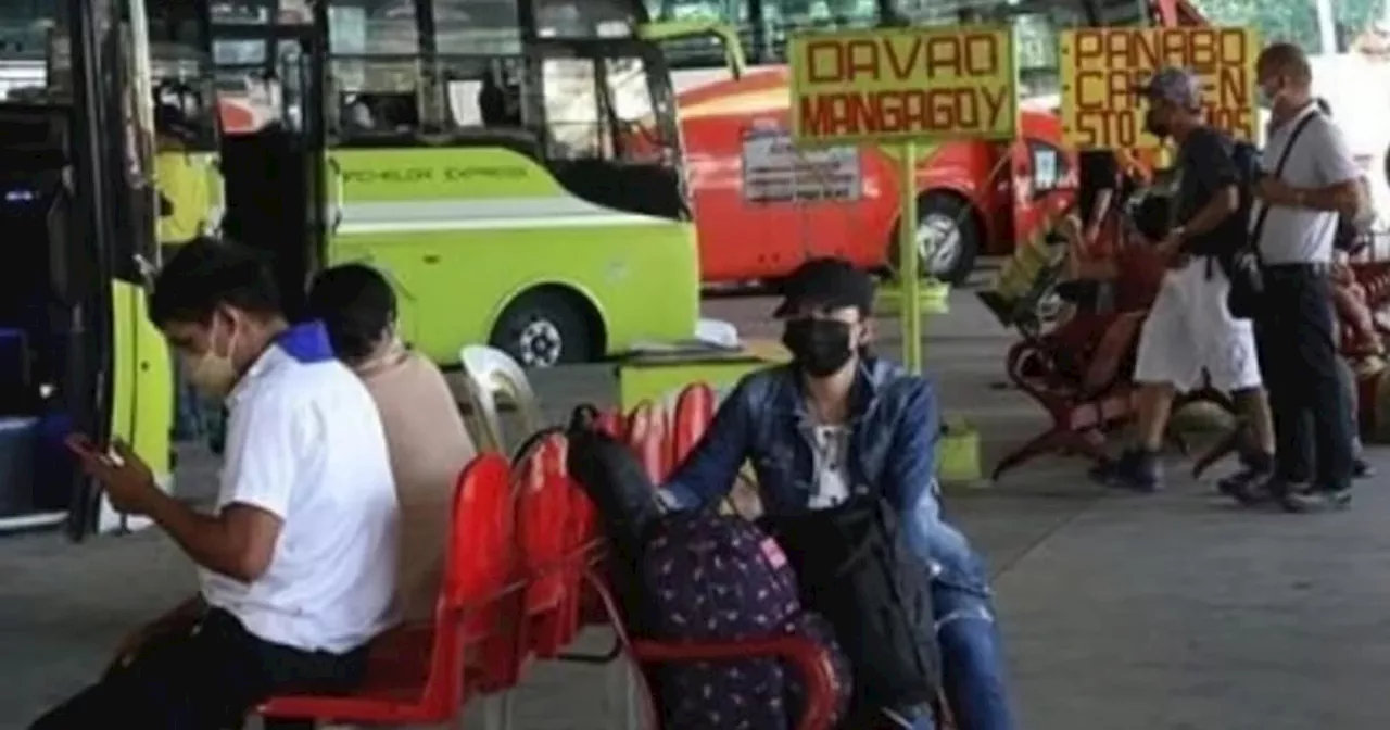 75K pasahero sa mga terminal sa Davao modagsa