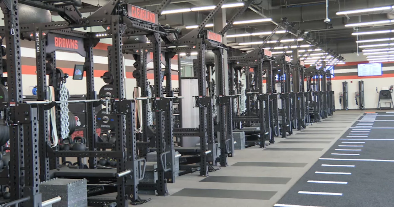 Browns unveil state-of-the-art renovated training facility, weight room