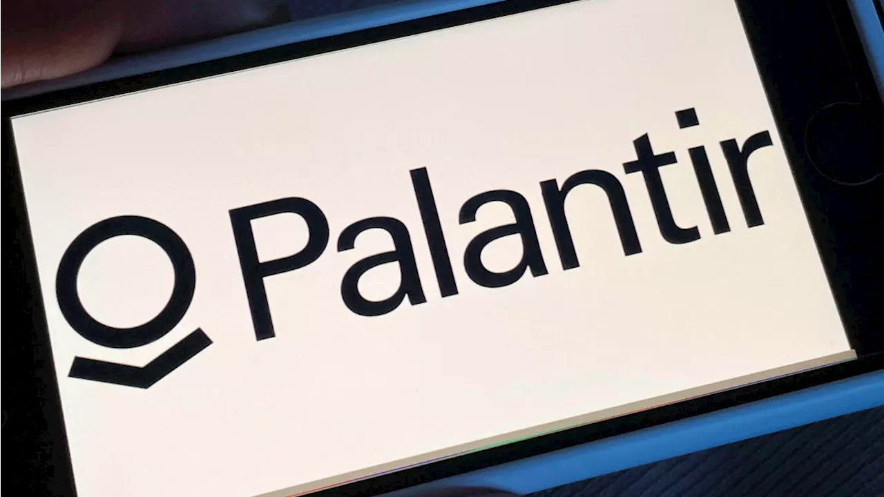 Palantir surging on Q2 revenue, raises 2024 profit guidance