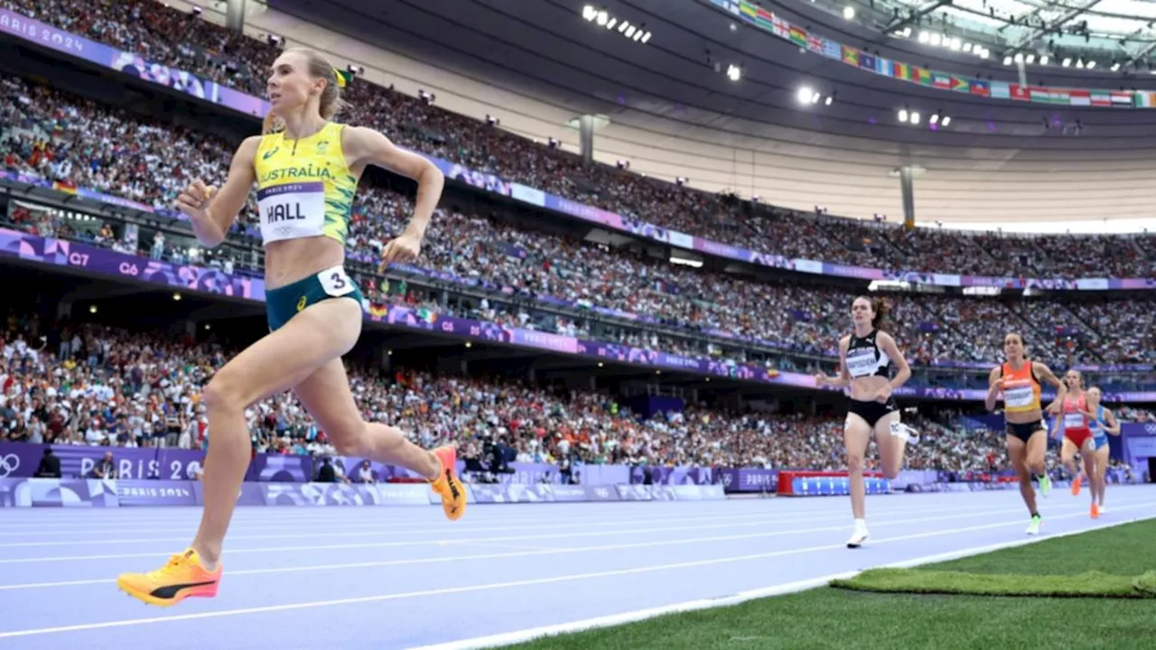 Linden Hall pulls off ‘impossible’ feat in 1500m heats after entering Olympics with calf tear