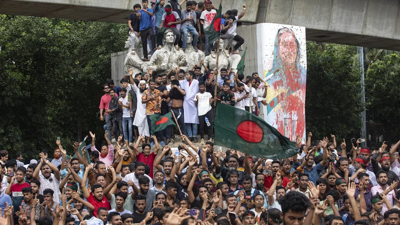 Bangladesh protesters want Nobel Peace Prize laureate Yunus to lead country after Hasina's departure