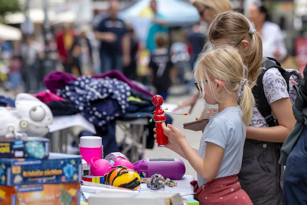 Lichtenberger Sommerfest in Alt-Hohenschönhausen: Flohmarkt, Live-Musik und Mitmachaktionen