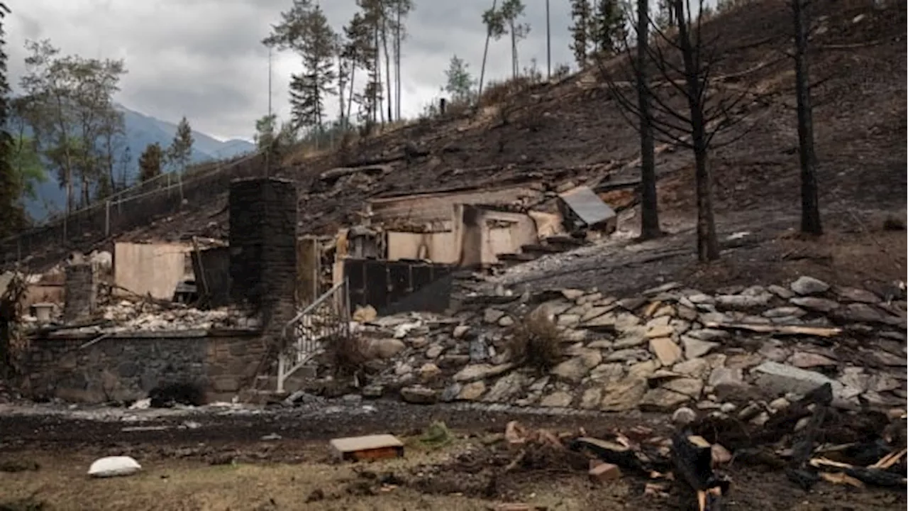 Parks Canada officials, municipality to provide update on Jasper wildfire