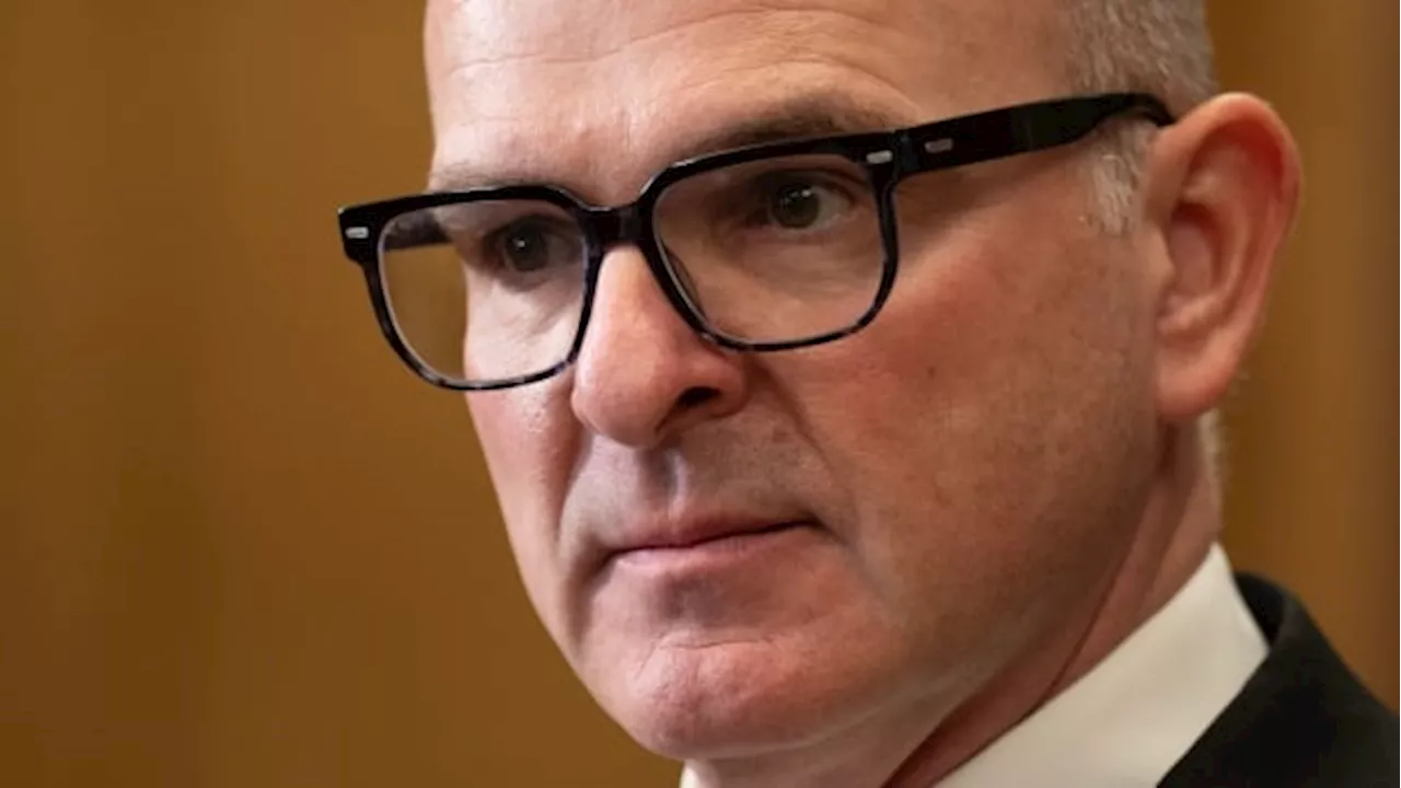 Government considering blocking low-wage temporary foreign workers