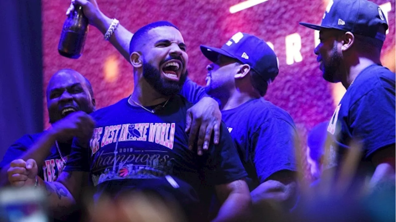 Drake sends fans on treasure hunt with unreleased music