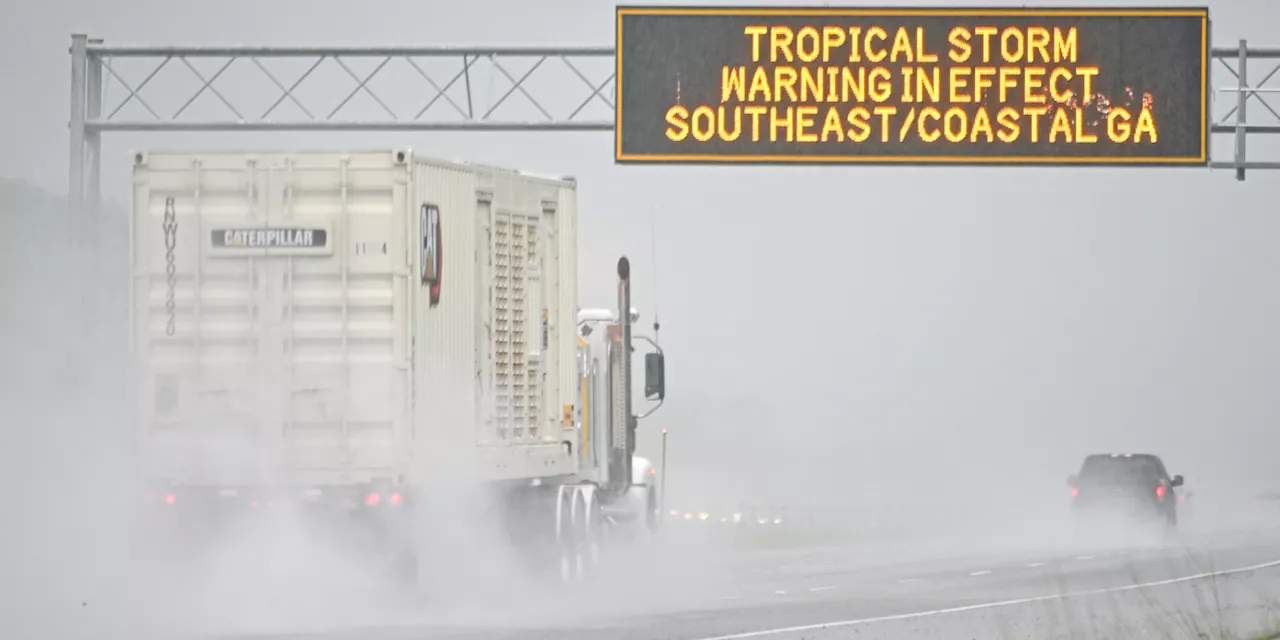 Tempête Debby aux États-Unis : au moins quatre morts et des risques d'inondations «catastrophiques»