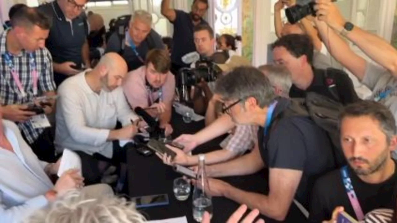 ‘Never seen such pandemonium’: Aussie journo lifts lid on ‘wildest’ Paris press conference — LIVE