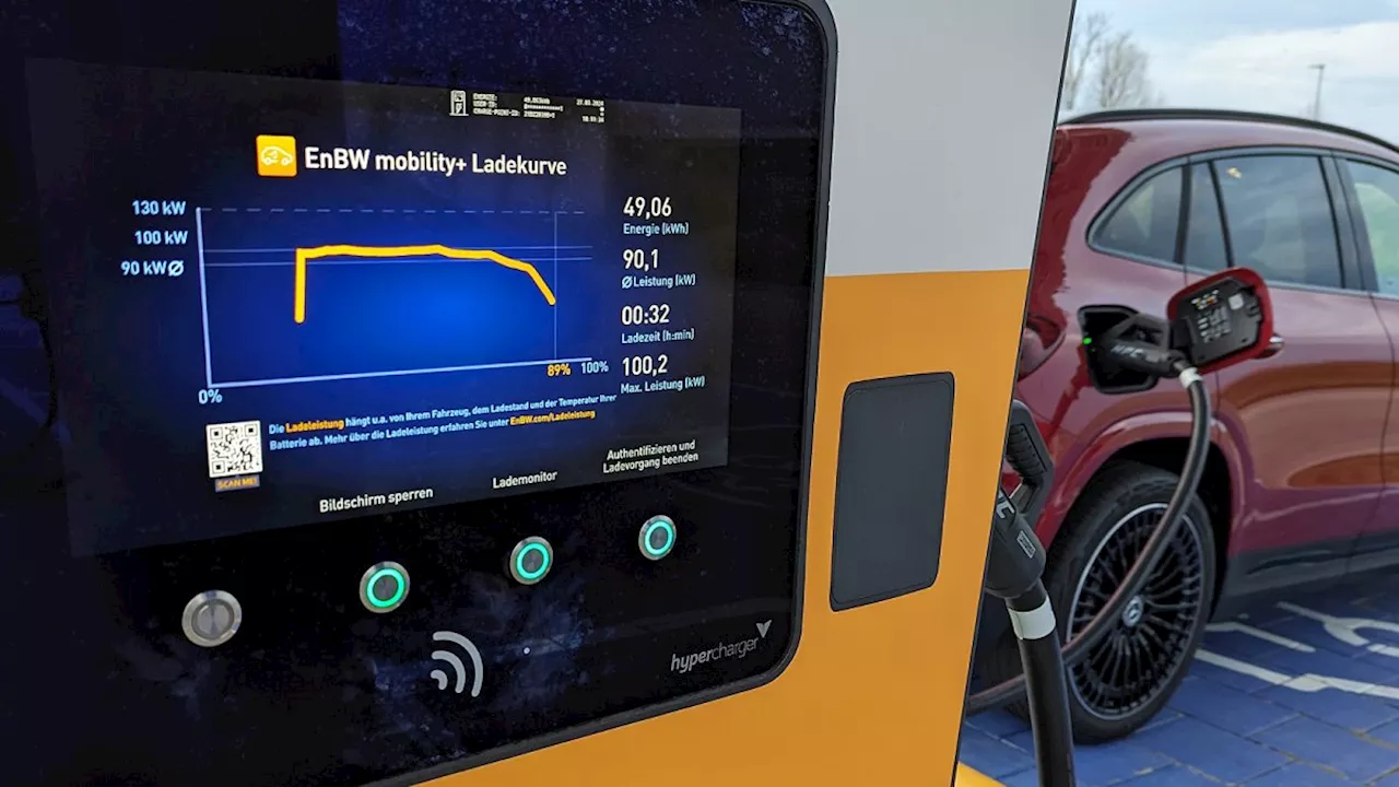 Ladeinfrastruktur: Wo man künftig E-Autos wie schnell laden kann