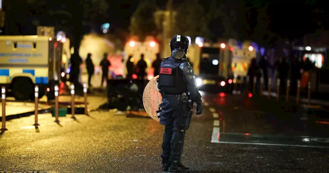 Police attacked during further violence in Belfast