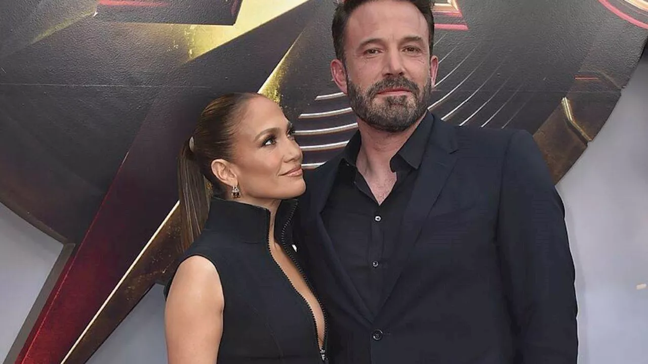 Jennifer lopez को Ben Affleck ने किया अपमानित, एक्ट्रेस इसलिए कर रहीं हैं तलाक में देरी