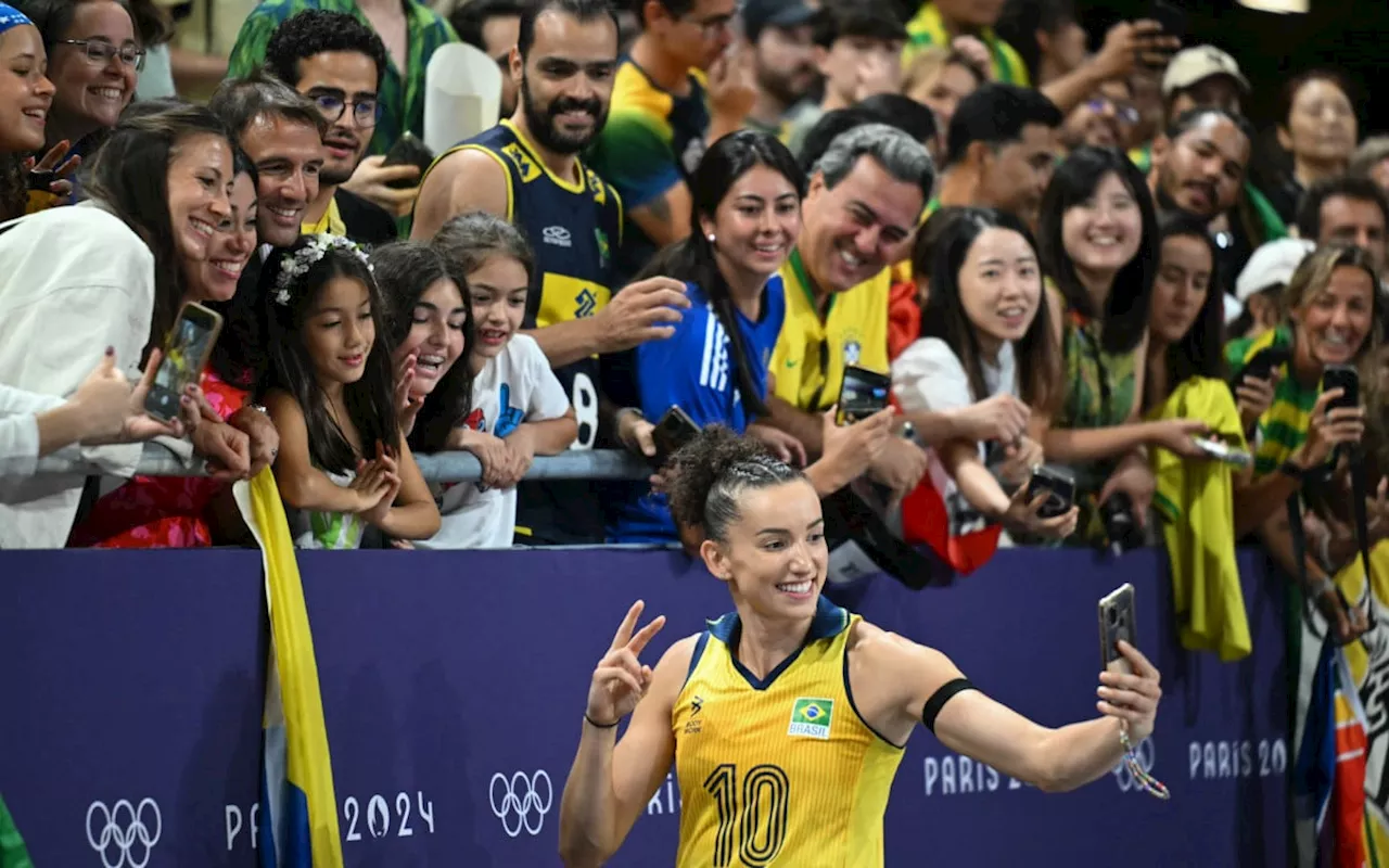 Gabi admite responsabilidade por ouro no vôlei: 'Qualquer resultado menor será frustrante'