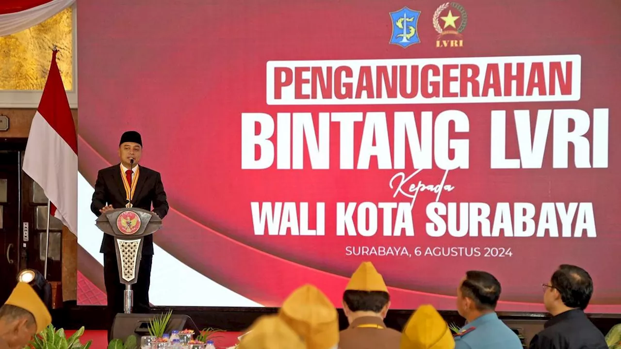 Wali Kota Surabaya Eri Cahyadi Dianugerahi Penghargaan Tertinggi dari Legiun Veteran RI