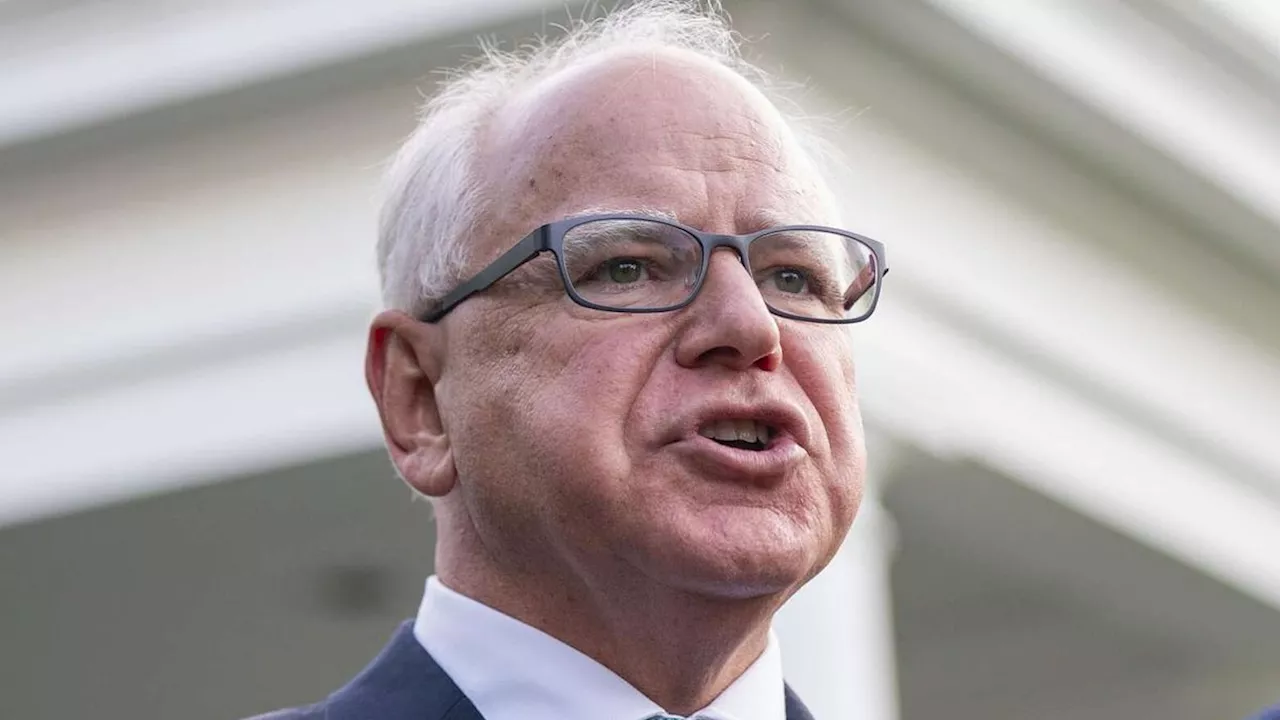 Usa, chi è Tim Walz: il candidato vicepresidente di Kamala Harris