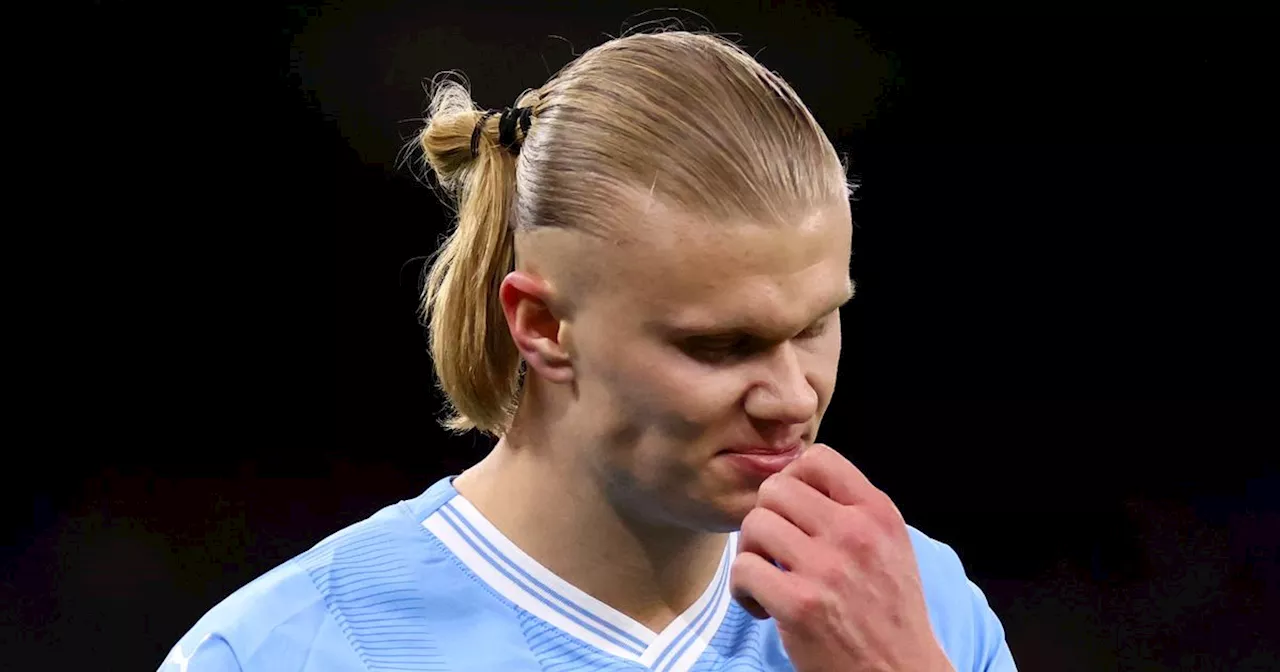 Erling Haaland 'raw-dogs' 7-hour flight as Man City fans point out problem