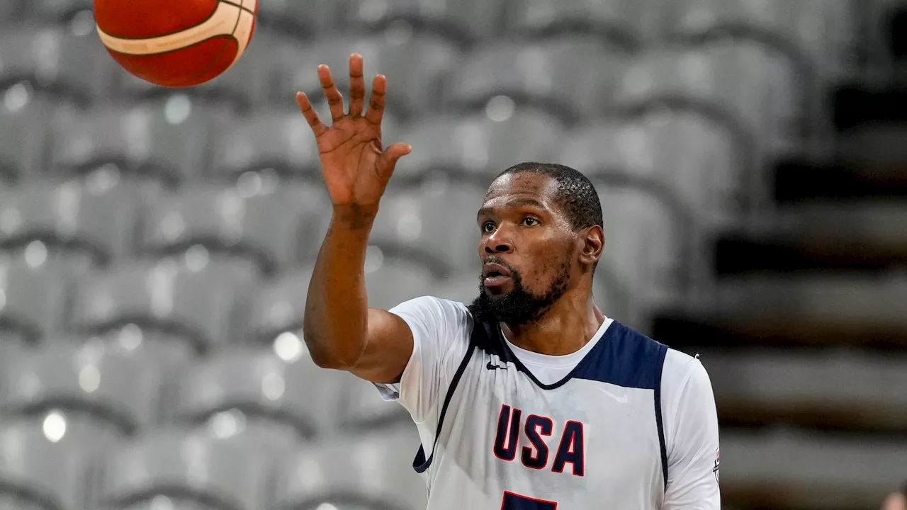 Kevin Durant becomes all-time U.S. scoring leader as Team USA reaches Olympic semifinals