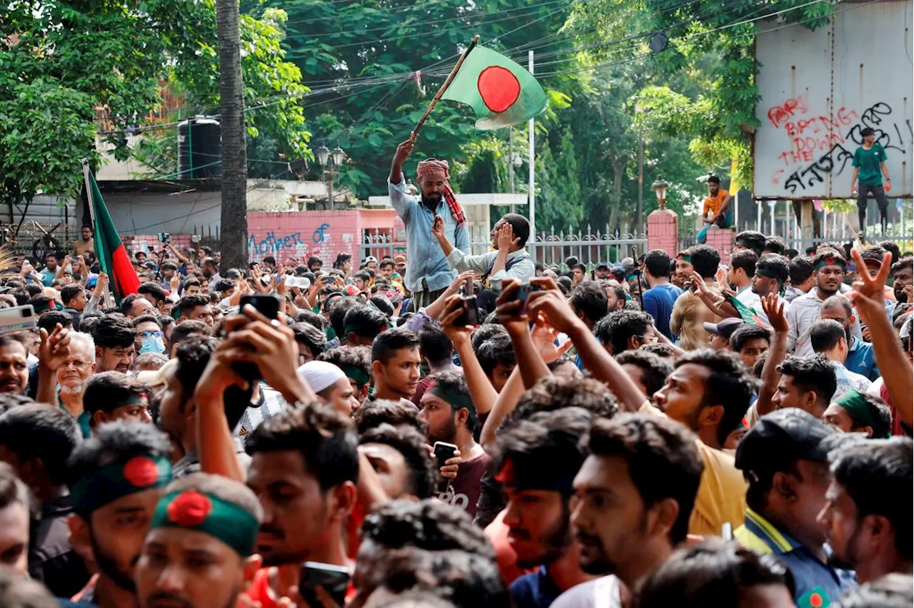 Riots in Bangladesh: Over 20 dead and 150 hospitalised after protesters set hotel on fire