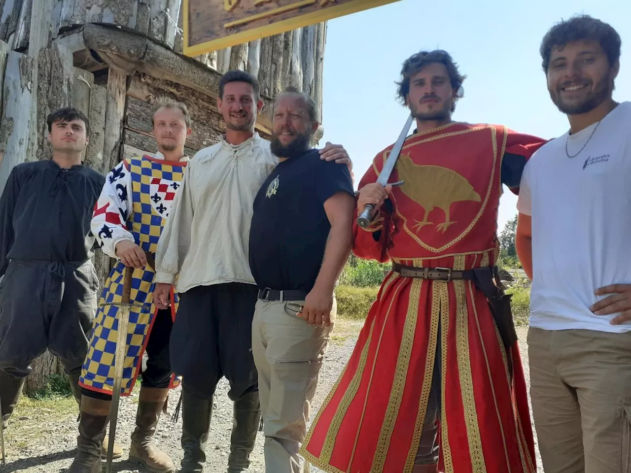 Saint-Sauveur-d’Aunis : Thomas Lagriiff et Judicaël Vattier installent Les Légendes d’Autrefois pour l’année