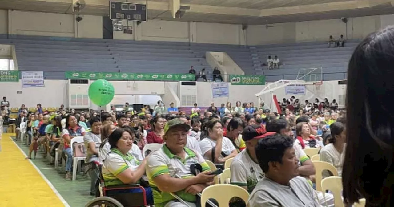 500 PWDs receive discount ID cards