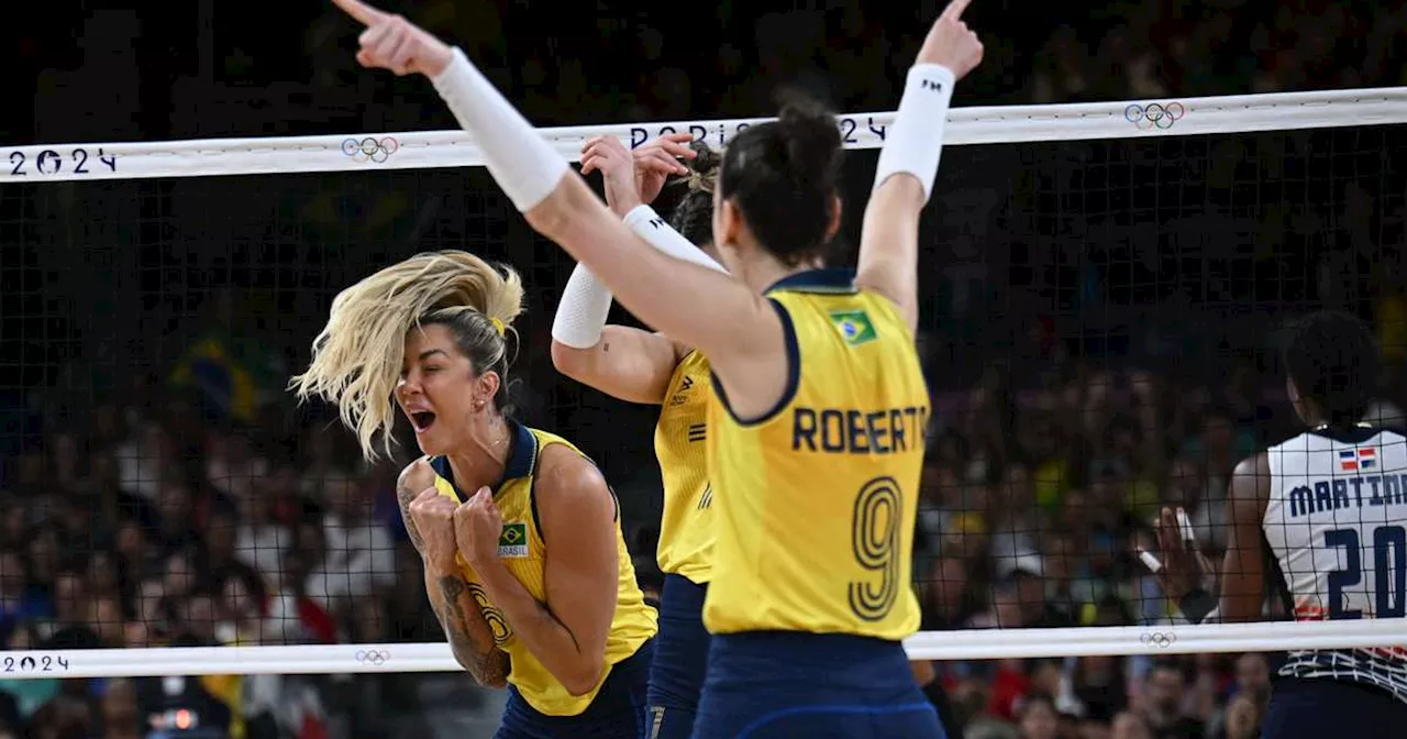 Seleção feminina de vôlei vence novamente, está na semifinal e segue 100% nos Jogos de Paris