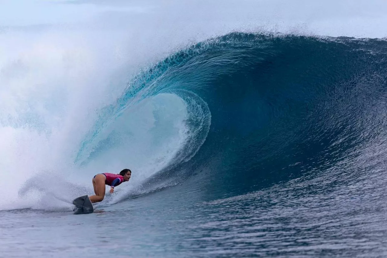 France, USA win Olympic surfing golds