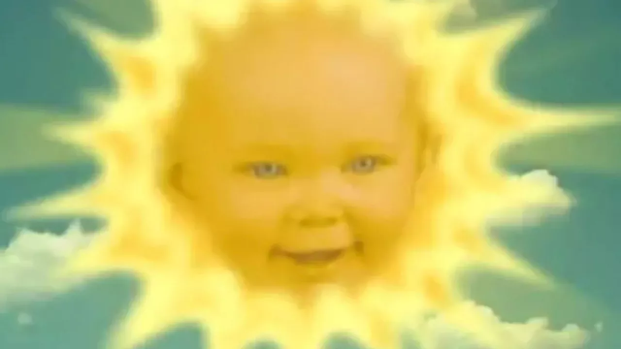 Teletubbies baby appears on This Morning with her own child...