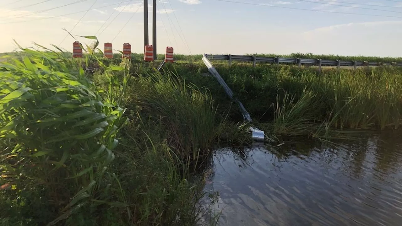 9 dead, including 6 children, after SUV plunges into Florida canal