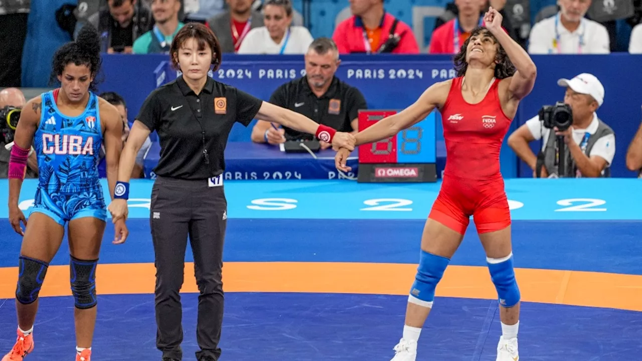 Vinesh phogat replacement in Paris Olympics 2024: विनेश फोगाट से हारकर मातम मना रही थी ये खिलाड़ी, अचानक किस्मत खुली और अब गोल्ड की रेस में