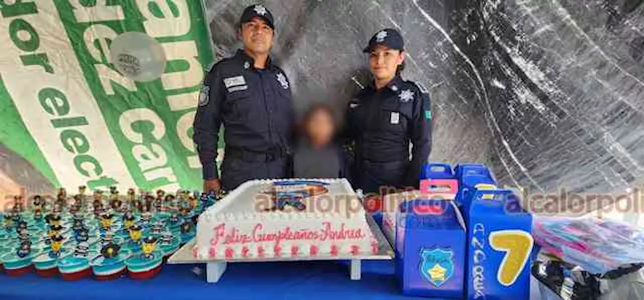 Andrea, niña xalapeña, quiso pasar su cumpleaños con policías de SSP