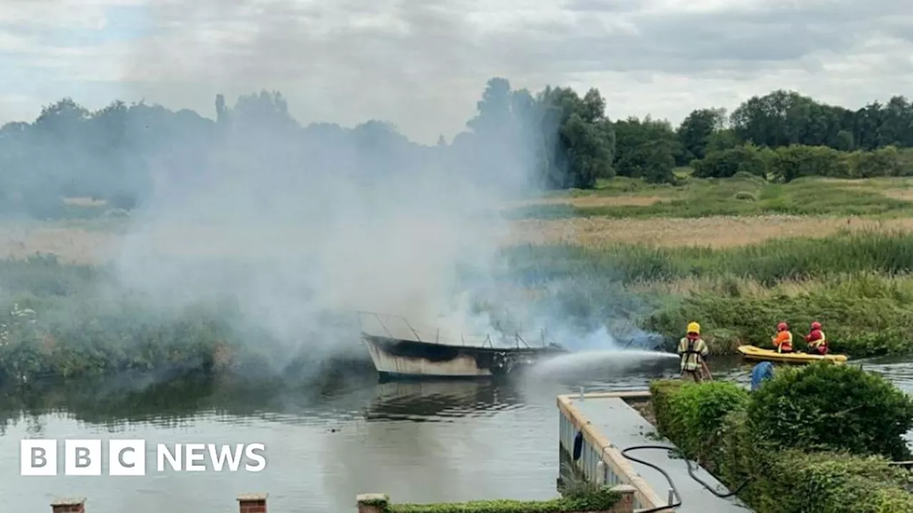 Norfolk Broads boating company faces disruption from fire wreckage