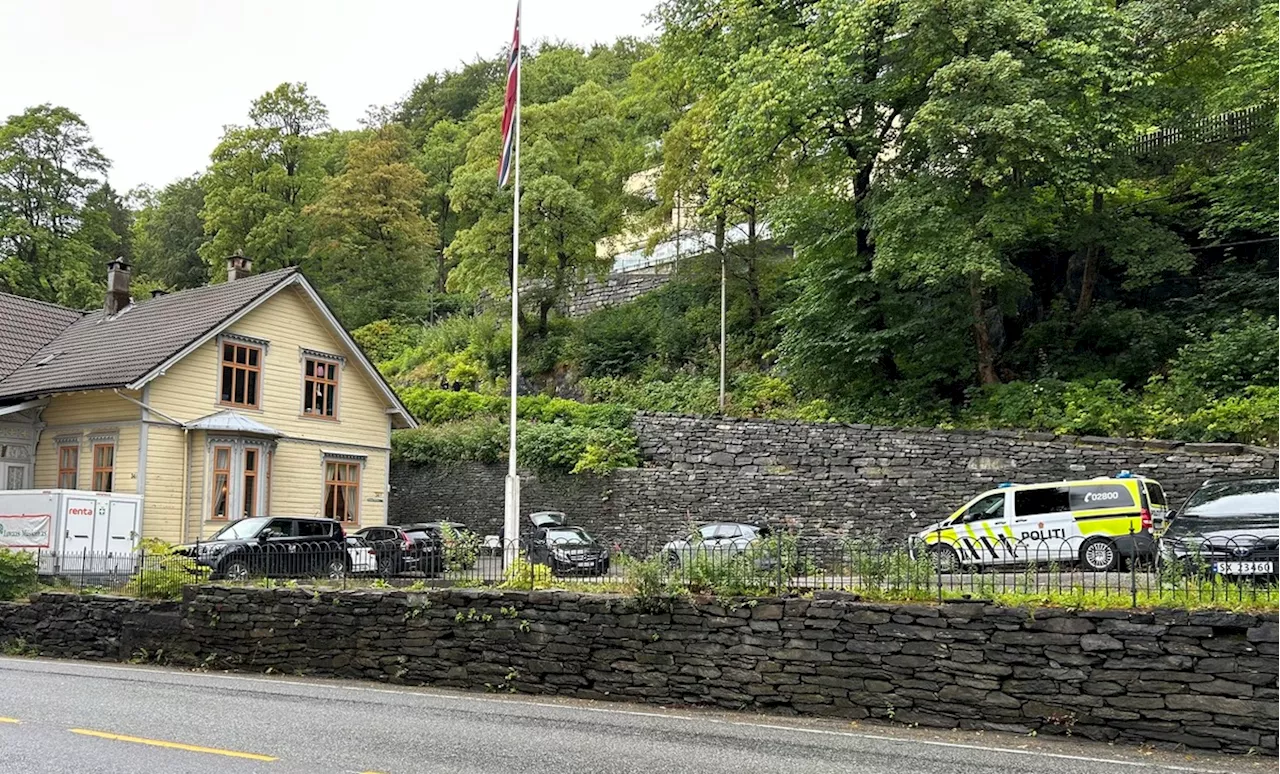 Innbrudd i leilighet på Kalfaret, sølvtøy stjålet