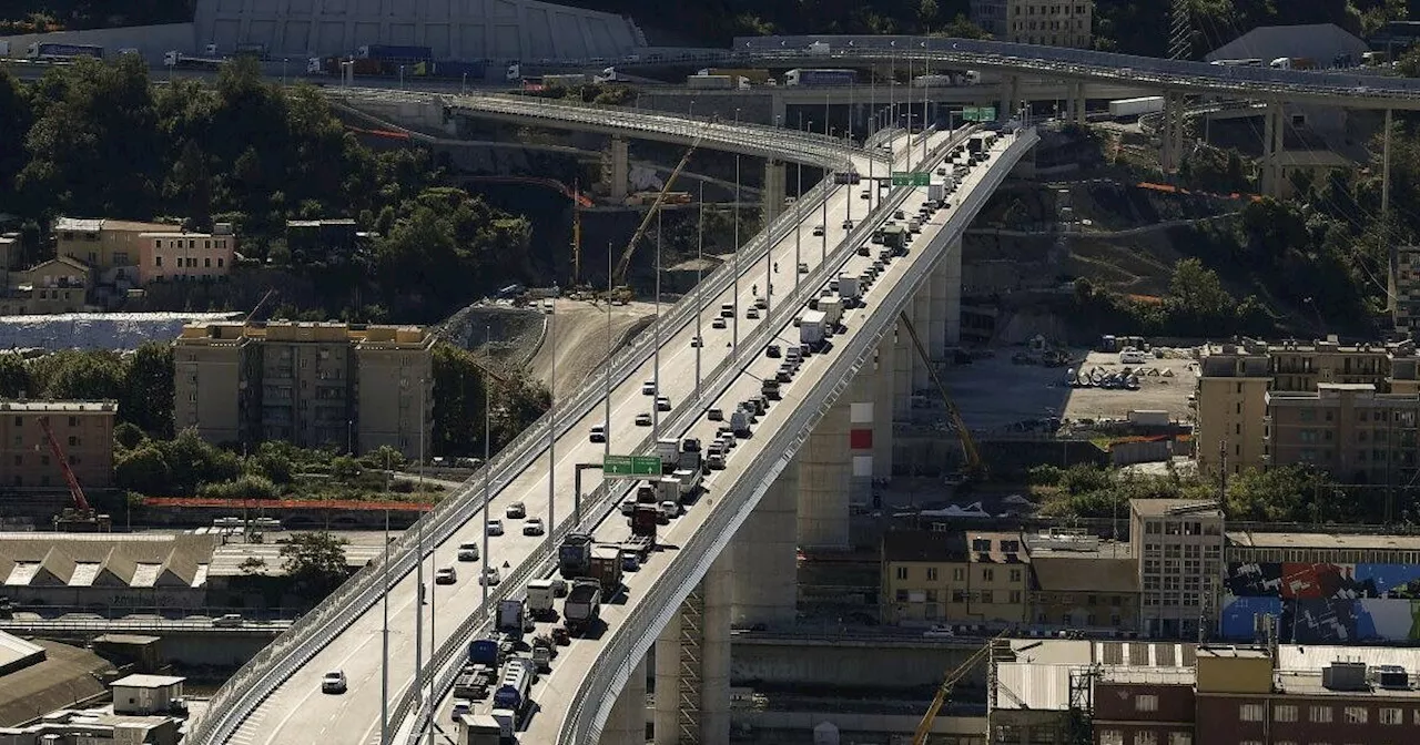 Viaggia a 216 km all’ora sull’Aurelia. Dopo la corsa da Formula 1 un imprenditore piemontese…