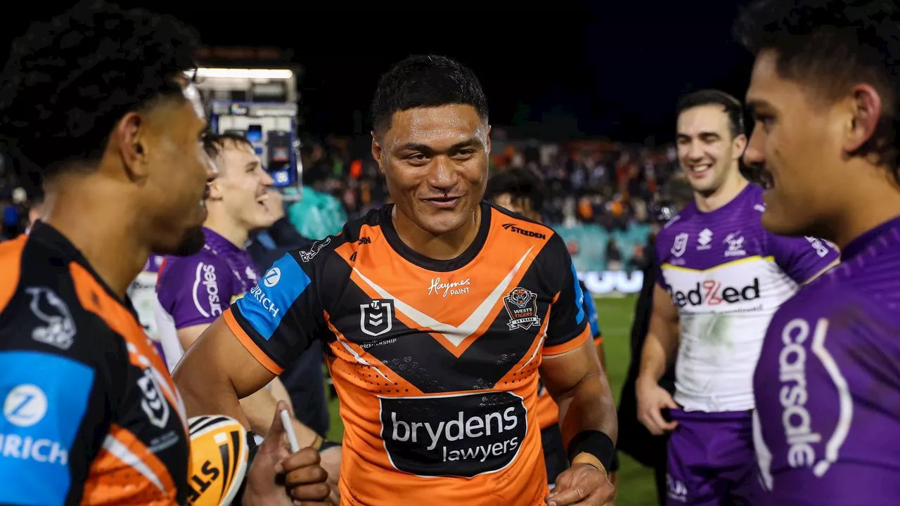 ‘Pack your work boots’: Storm star’s ominous pre-season warning to Tigers recruit