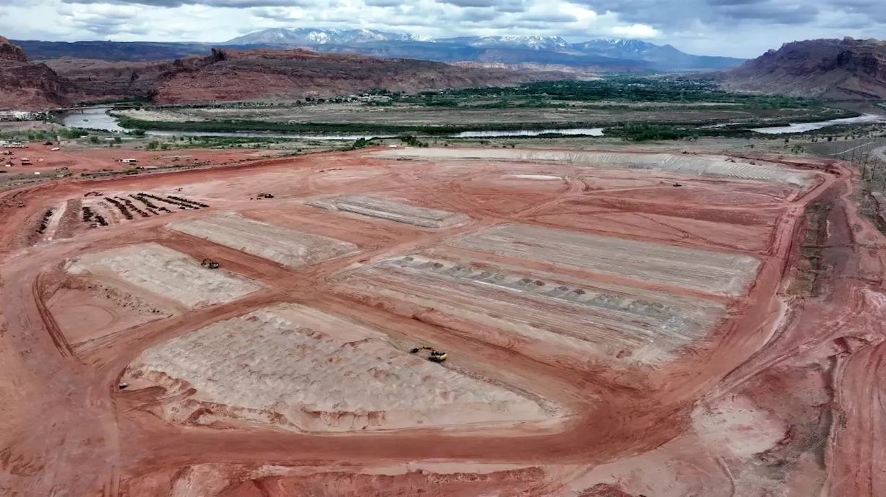 Tailings near the Colorado River close to full removal