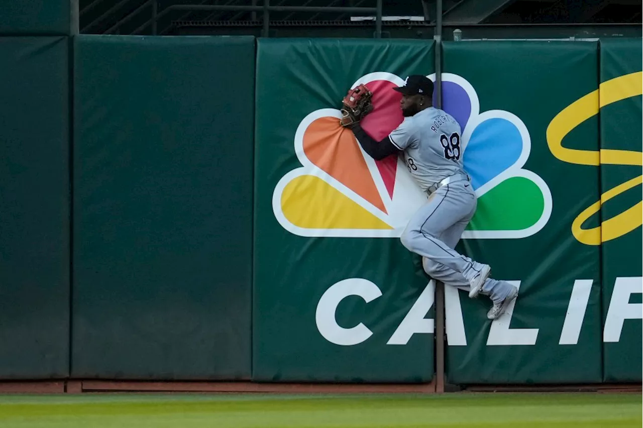 White Sox end AL record-tying losing streak at 21 games with a 5-1 win over Oakland