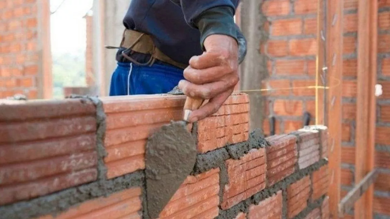 El exgoleador del fútbol argentino que hoy se dedica a la construcción