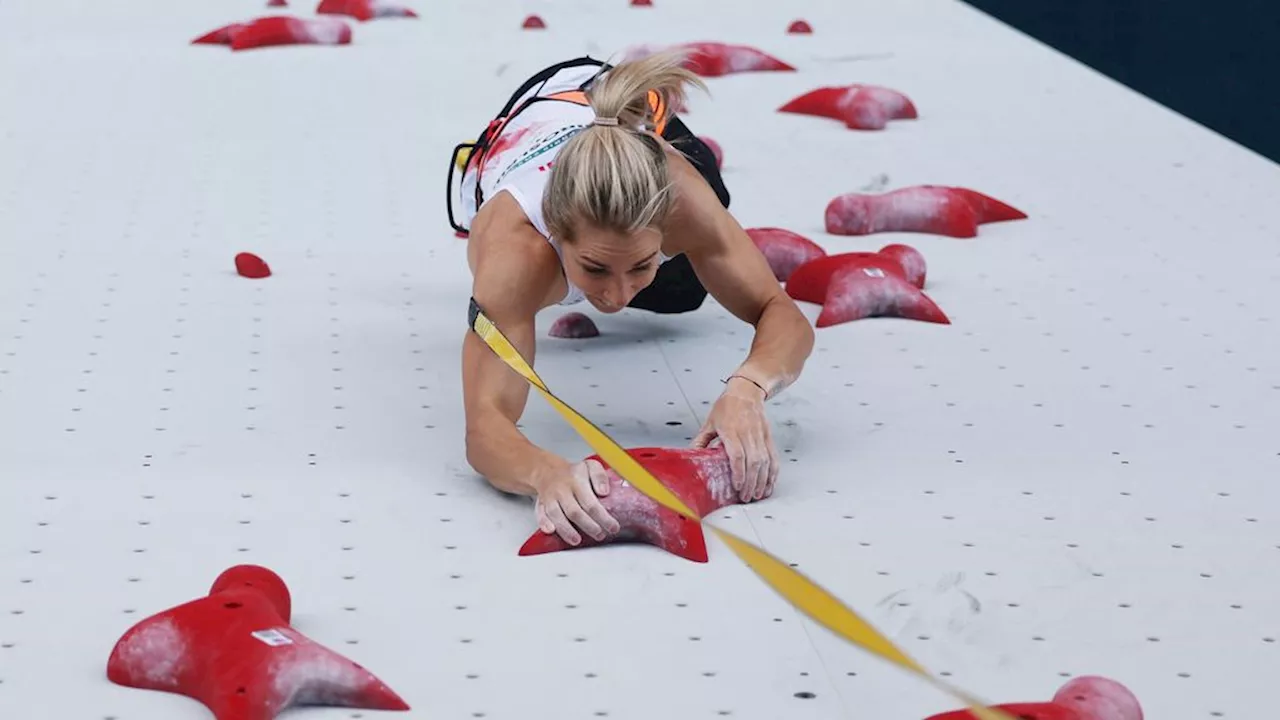 Als spin de muur op: Poolse snelklimster klautert vliegensvlug naar olympisch goud