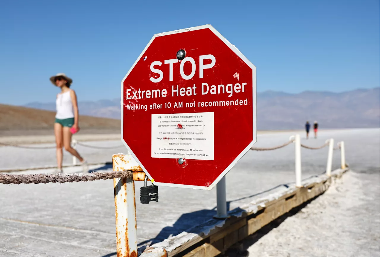 Extreme heat is impacting most Americans’ electricity bills: poll