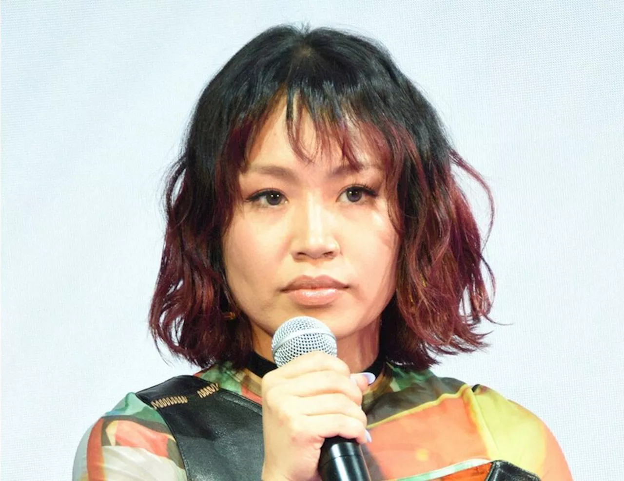 ダンサー・RIEHATA 皮膚病、蜂窩織炎にり患 イベント欠席を発表「歩くのも困難な状況」（2024年8月7日）｜BIGLOBEニュース