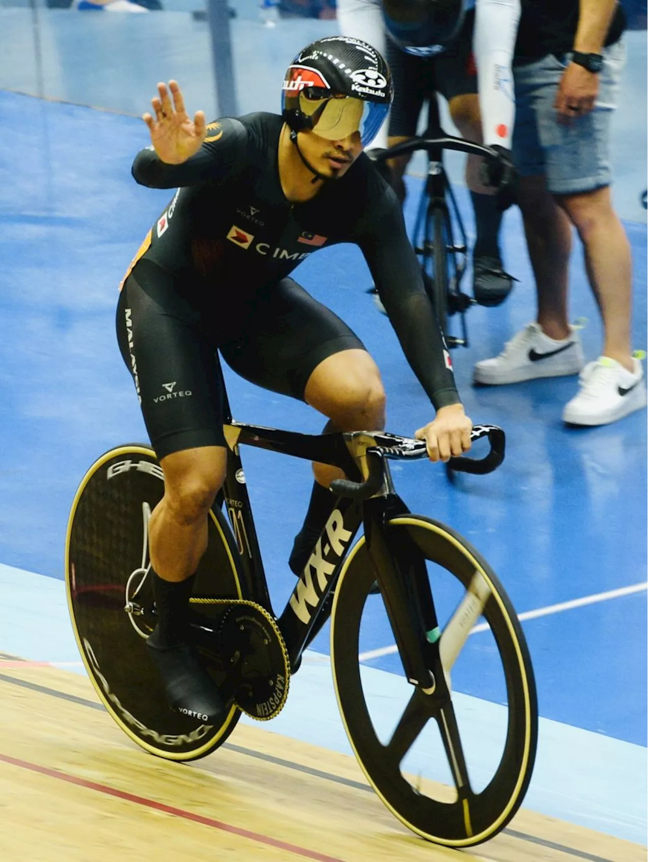 Azizul misses out on sprint quarter-finals after good start