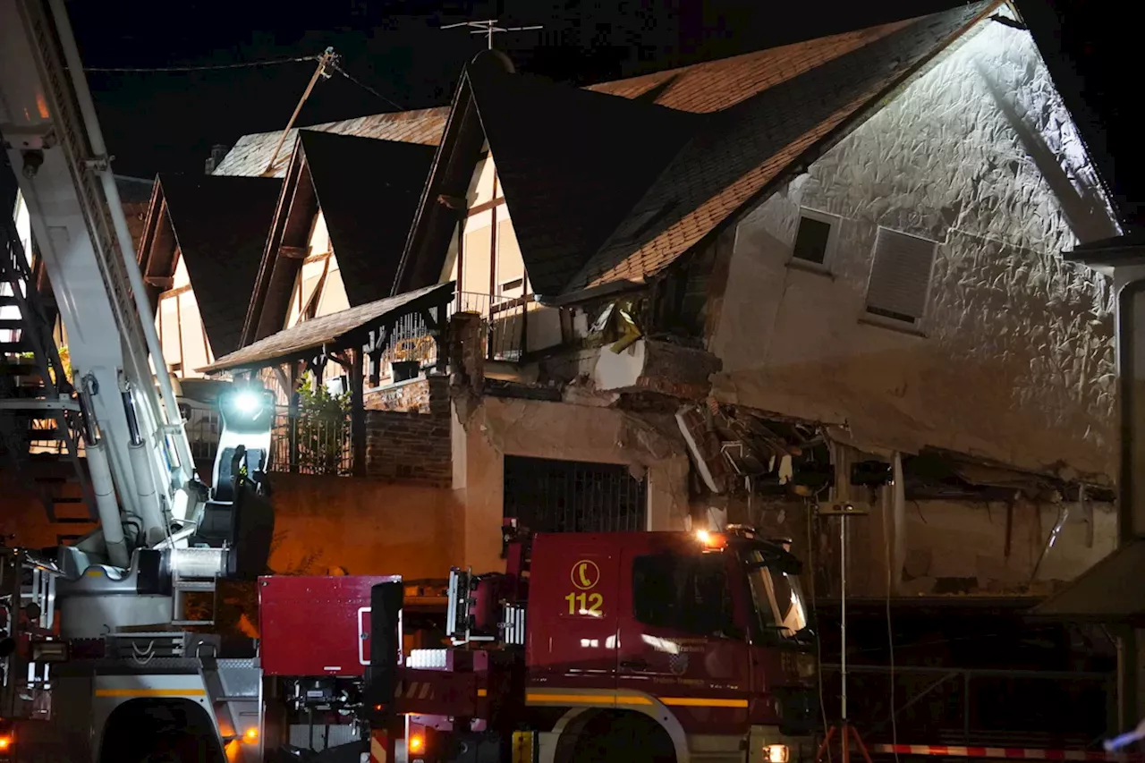 Rheinland-Pfalz: Hotel in Kröv teilweise eingestürzt