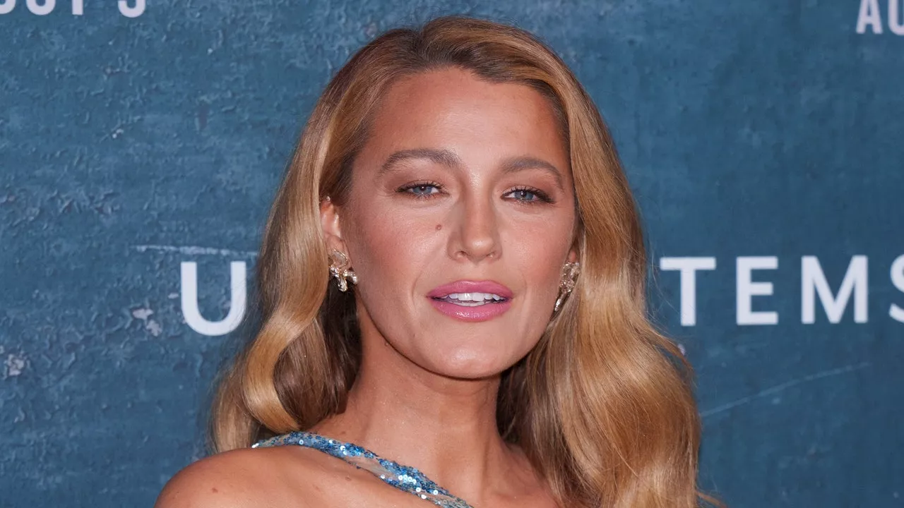 Blake Lively Wore Britney Spears's Versace Dress from 2002 at It Ends With Us Premiere