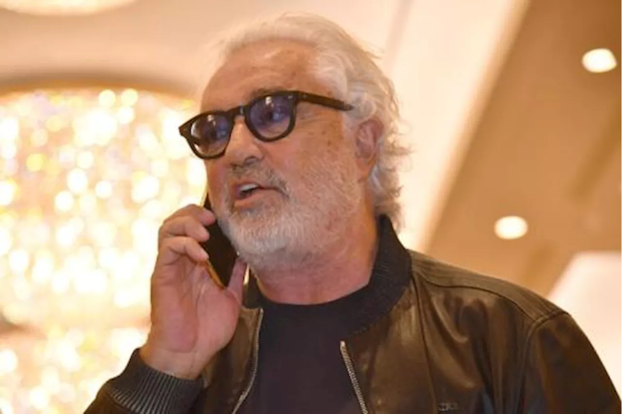 Flavio Briatore apre Crazy Pizza a Napoli. La margherita costa 17 euro